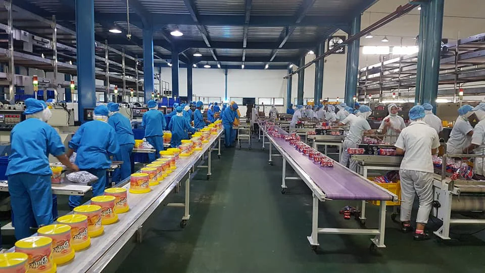Software SCM untuk Pekerja Pabrik Makanan Beku