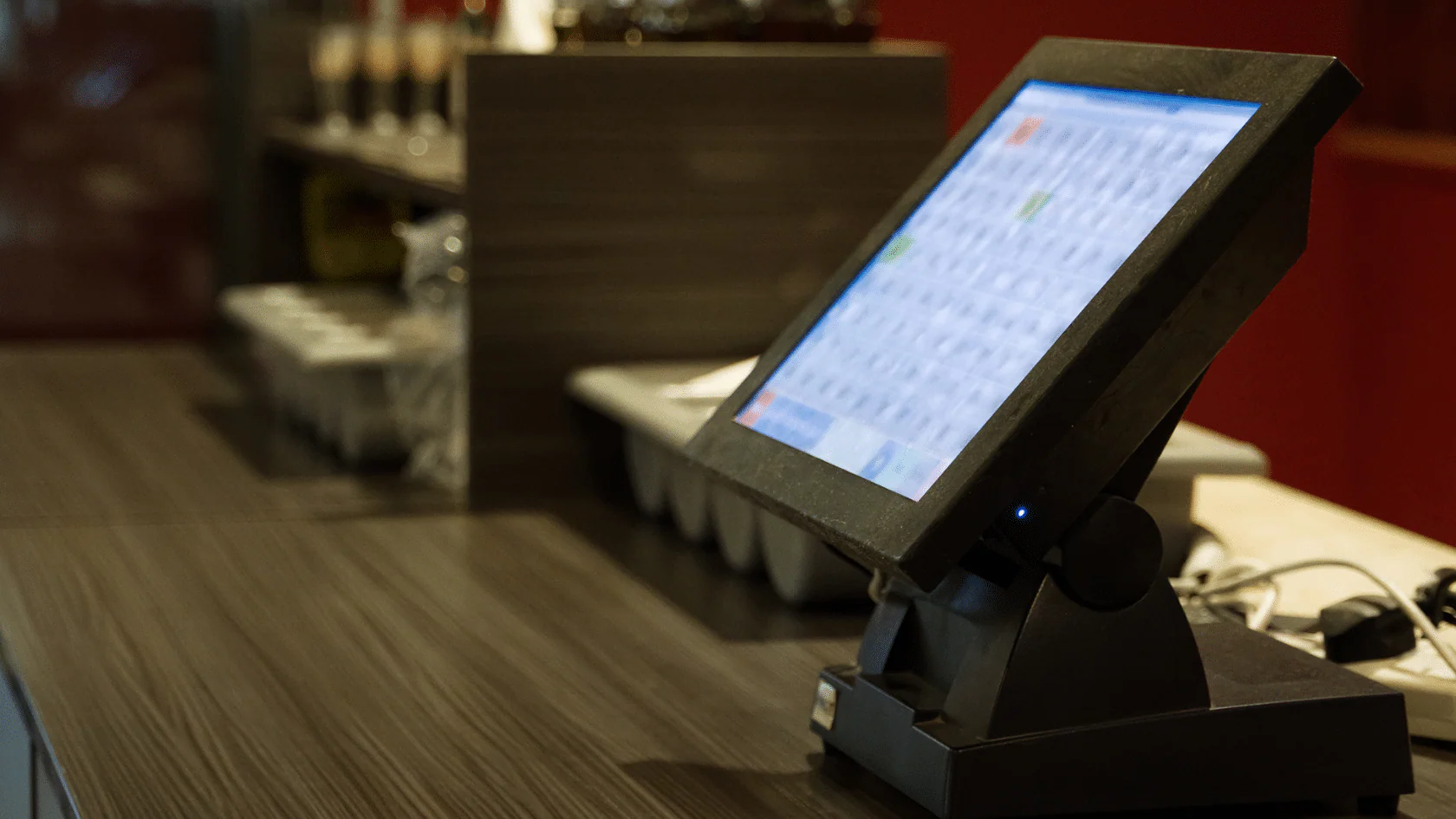 POS System (https://www.oracle.com/sg/industries/food-beverage/restaurant-pos-systems/)