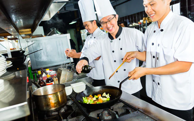 blog ea6ba69e80c6 hospitality job kitchen